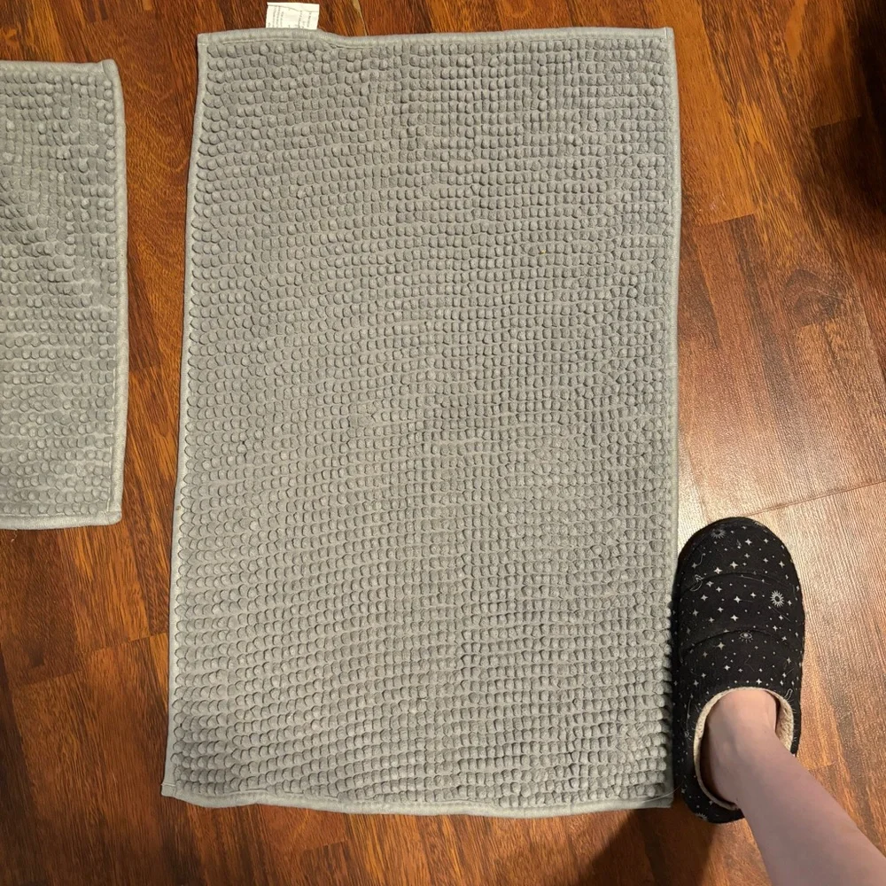 Plush Bath Mat Set